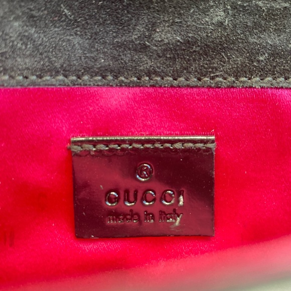 Gucci Patent Leather Romy Clutch - Picture 13 of 14